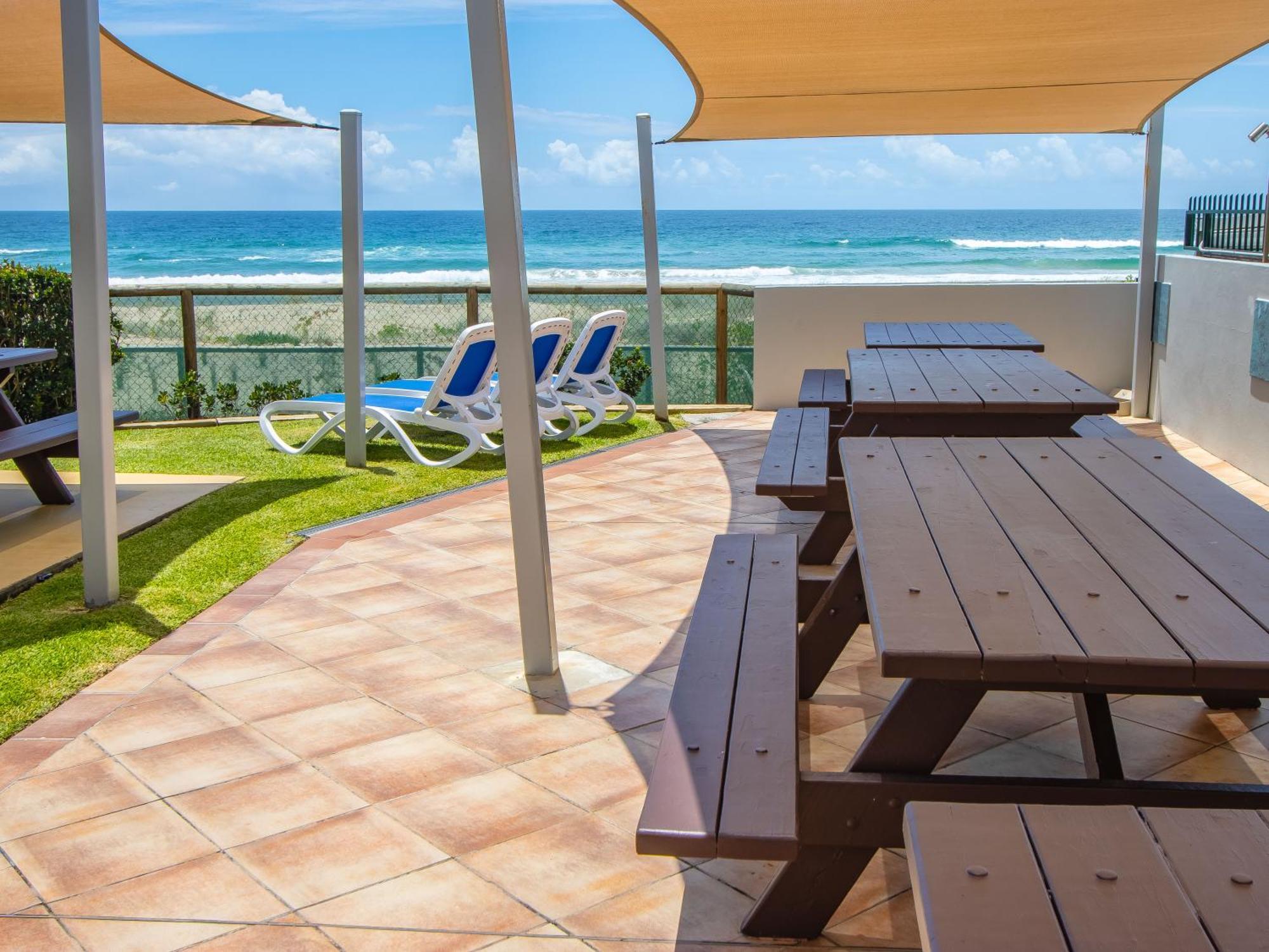 Breakers North Absolute Beachfront Apartments - Official Gold Coast Esterno foto