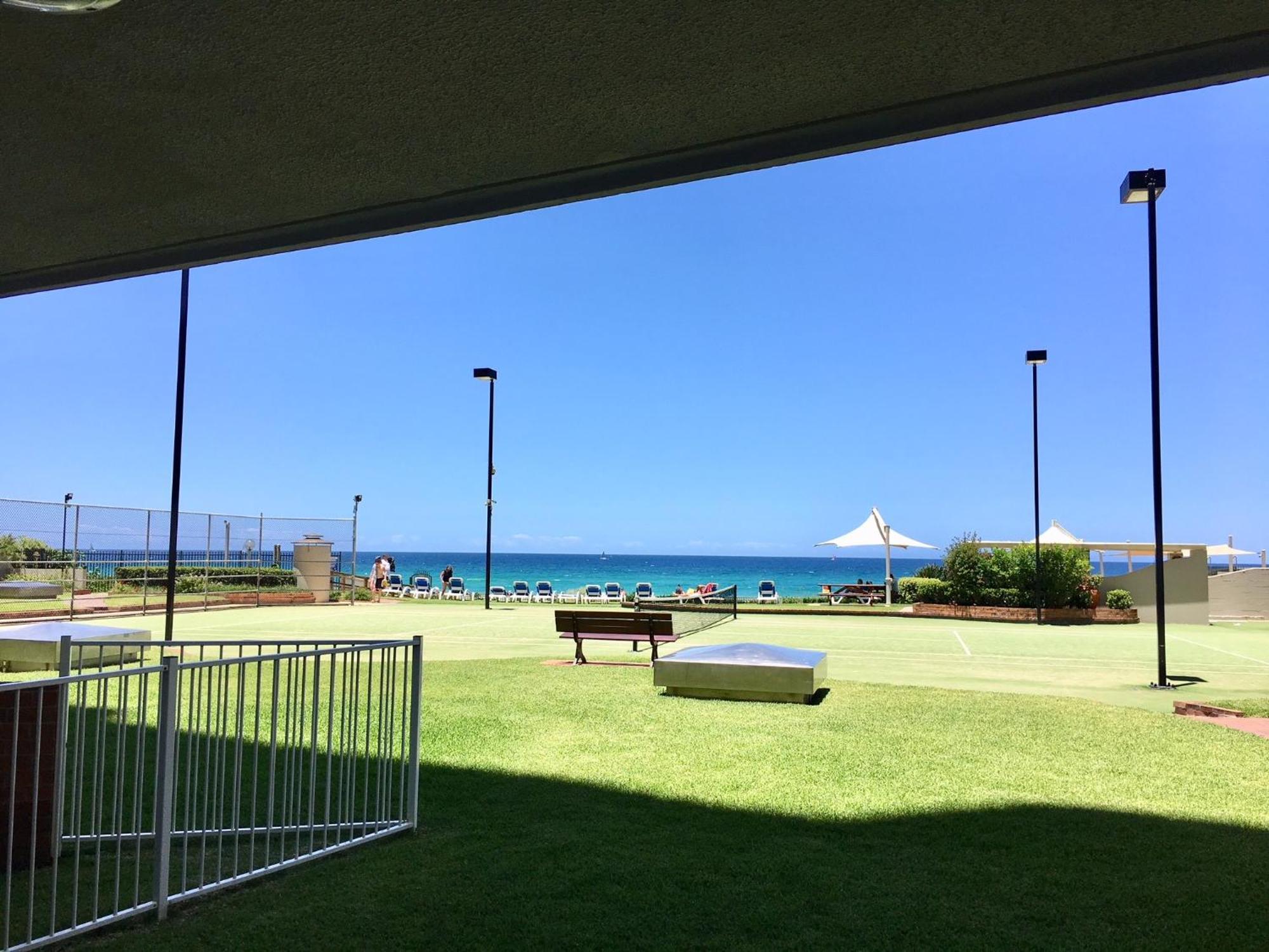 Breakers North Absolute Beachfront Apartments - Official Gold Coast Esterno foto